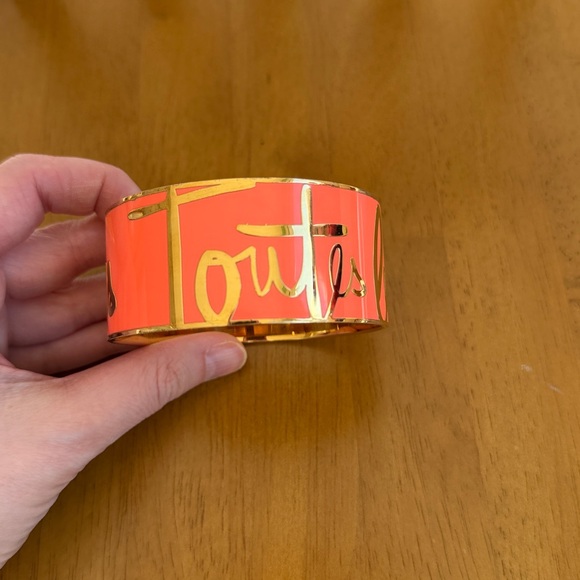 Kate Spade ♠️ Bangle “Toutes Les filles sont folles” - Picture 3 of 6